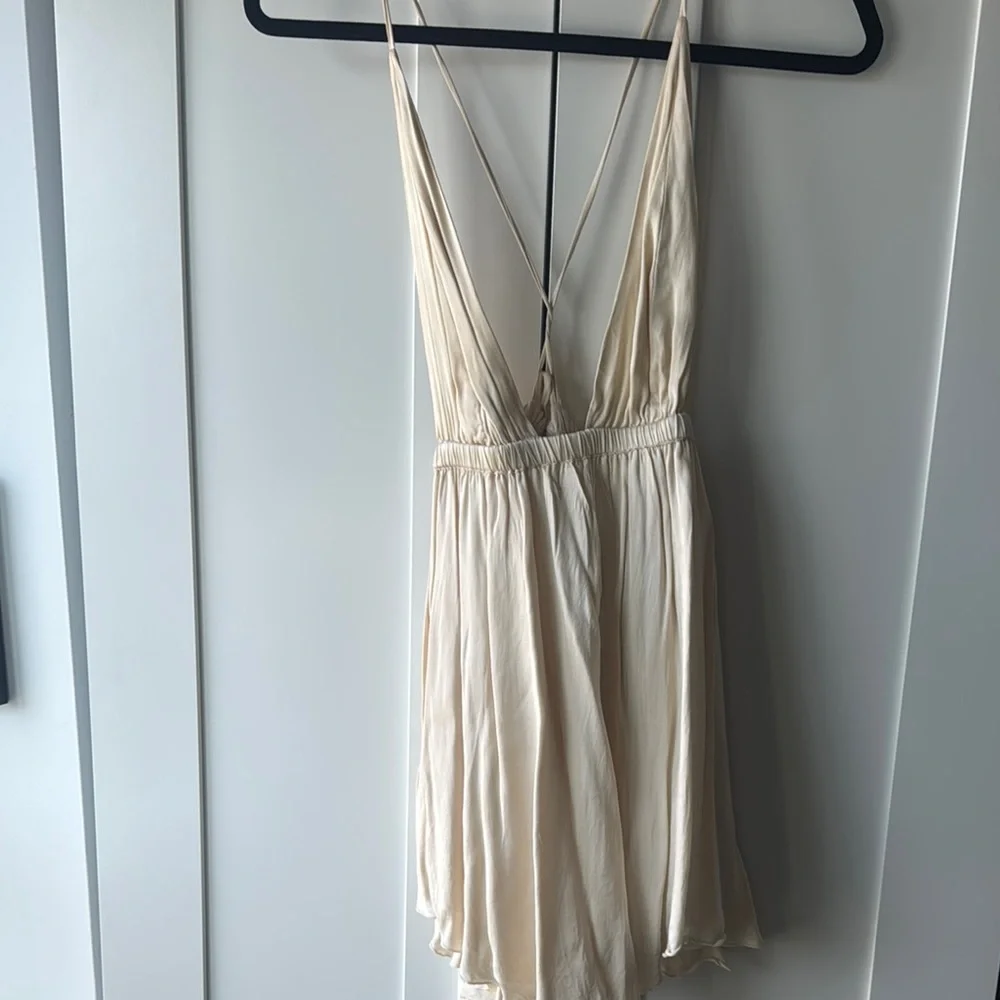 Indah Cream Spaghetti Strap Dress - Picture 10 of 14